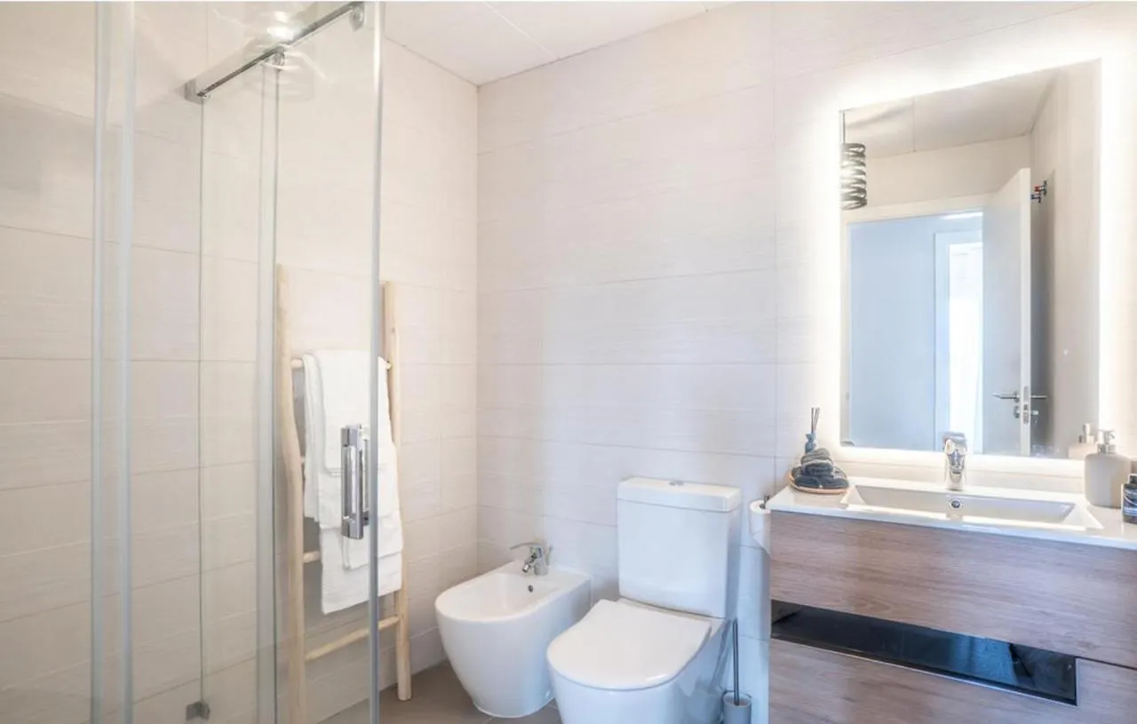 Stunning Apartment in Estepona Spain Private Pool 0*,  España